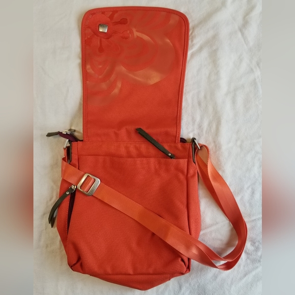 Haiku purse/satchel - Picture 5 of 8